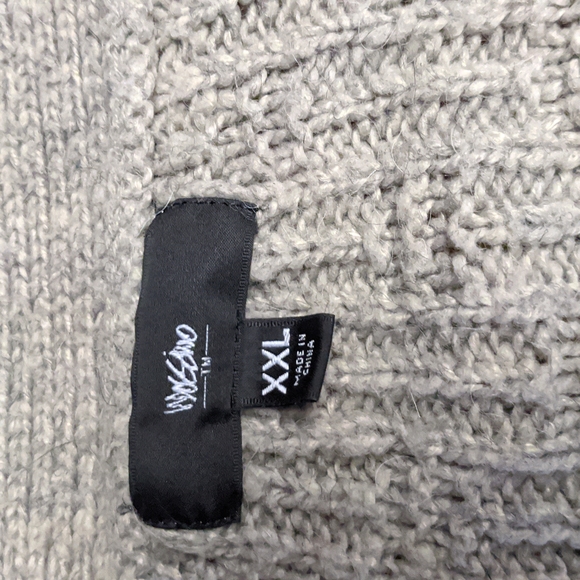 Women's knit sweater - Picture 2 of 3